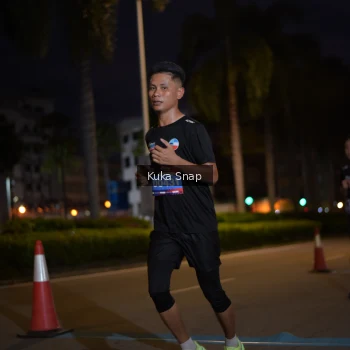 Runner Photo 3640759