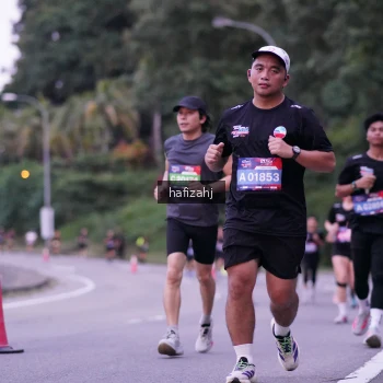 Runner Photo 3641225
