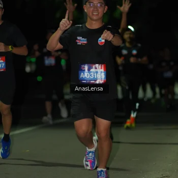 Runner Photo 3641750