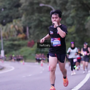 Runner Photo 3641773