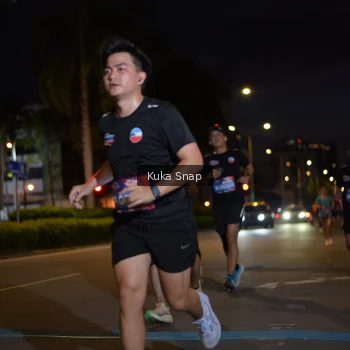 Runner Photo 3641935