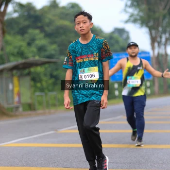Runner Photo 3642023