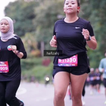 Runner Photo 3642165