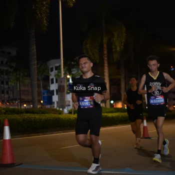 Runner Photo 3642216