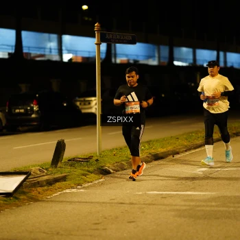 Runner Photo 3642250