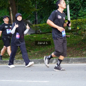 Runner Photo 3642369