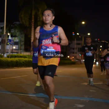 Runner Photo 3642385