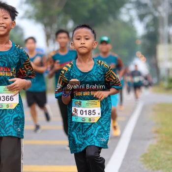 Runner Photo 3642412