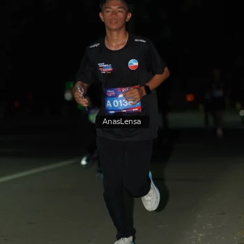 Runner Photo 3642433