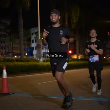 Runner Photo 3642453