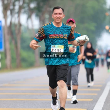 Runner Photo 3642521