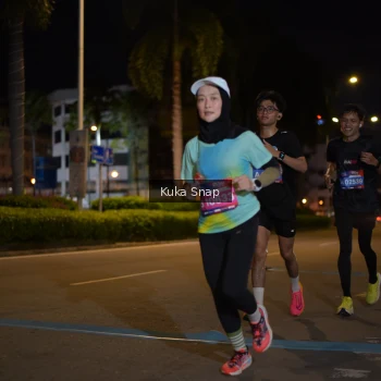 Runner Photo 3642535