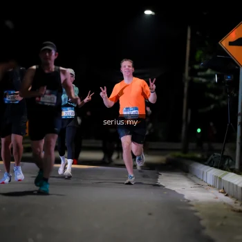 Runner Photo 3642585