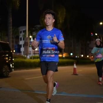 Runner Photo 3642593