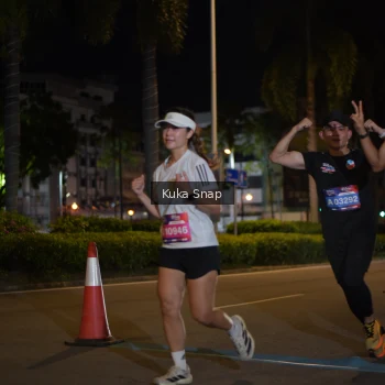 Runner Photo 3642605