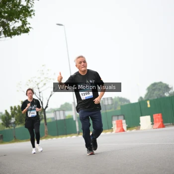 Runner Photo 3642619