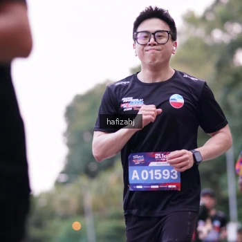 Runner Photo 3642625