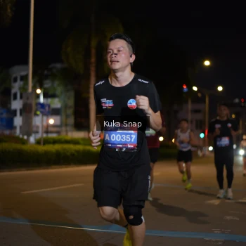 Runner Photo 3642649