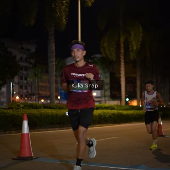 Runner Photo 3642659