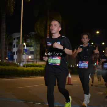 Runner Photo 3642672