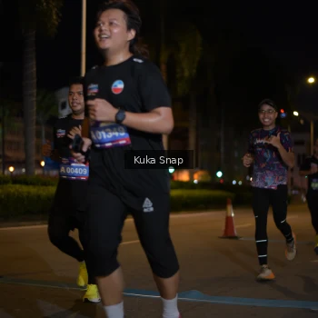 Runner Photo 3642687