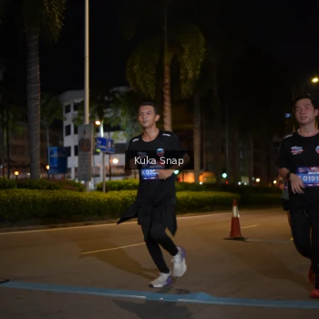 Runner Photo 3642709