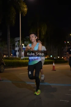 Runner Photo 3642756