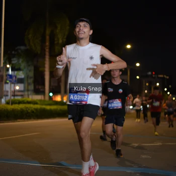 Runner Photo 3642924