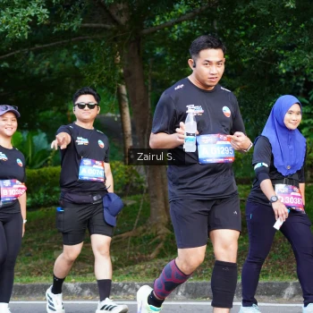 Runner Photo 3643002