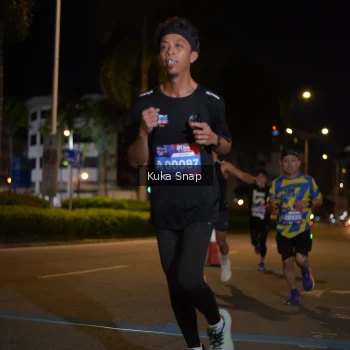 Runner Photo 3643055