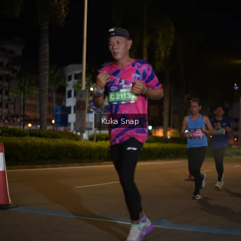Runner Photo 3643097