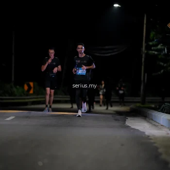 Runner Photo 3643133