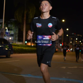 Runner Photo 3643147