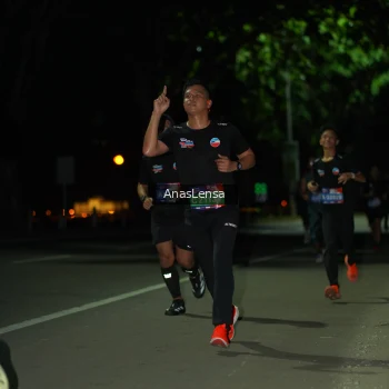 Runner Photo 3643151