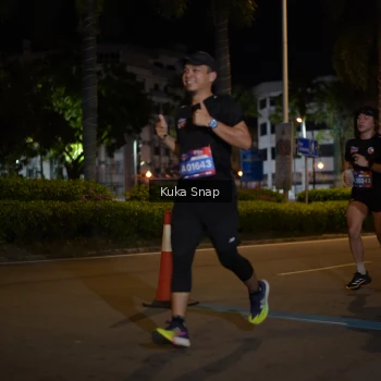 Runner Photo 3643253