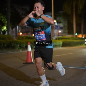 Runner Photo 3643369
