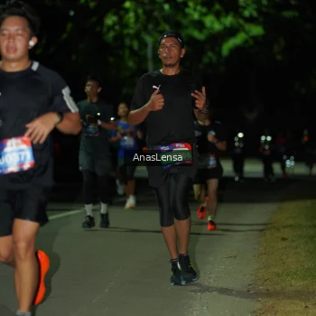 Runner Photo 3643370