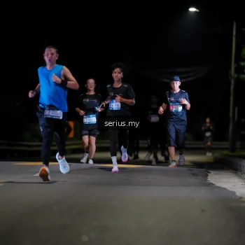Runner Photo 3643375