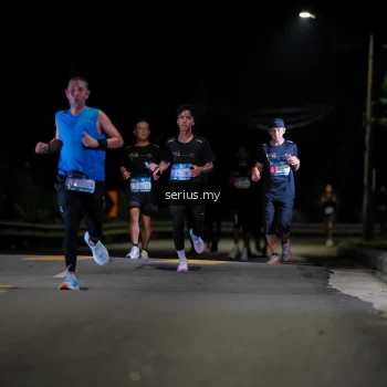 Runner Photo 3643379