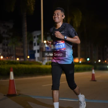 Runner Photo 3643525