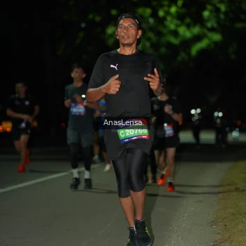 Runner Photo 3643544