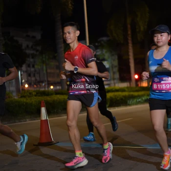 Runner Photo 3643549