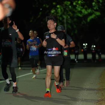 Runner Photo 3643574