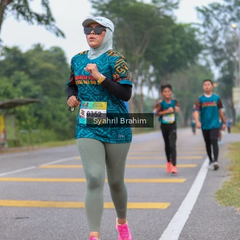 Runner Photo 3643713