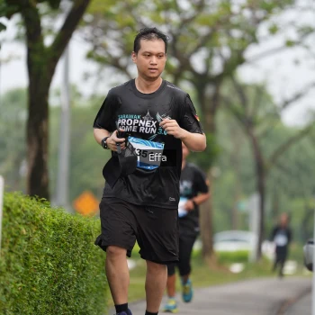 Runner Photo 3643765