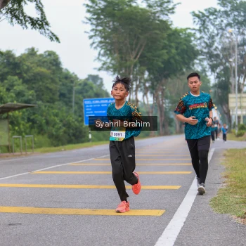Runner Photo 3643782