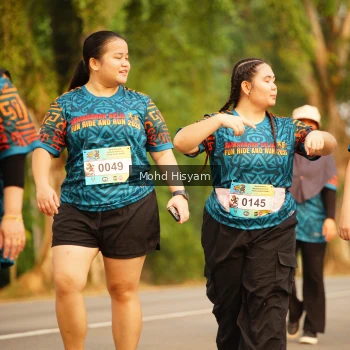 Runner Photo 3643795