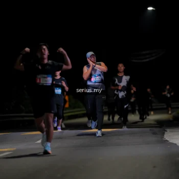 Runner Photo 3643873