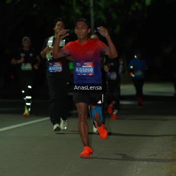 Runner Photo 3643880