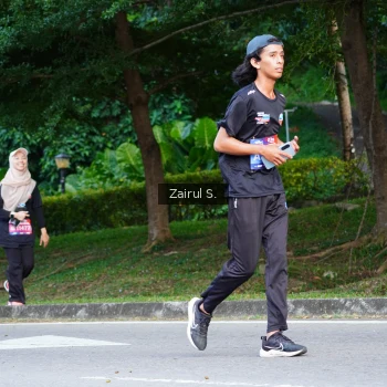 Runner Photo 3643965